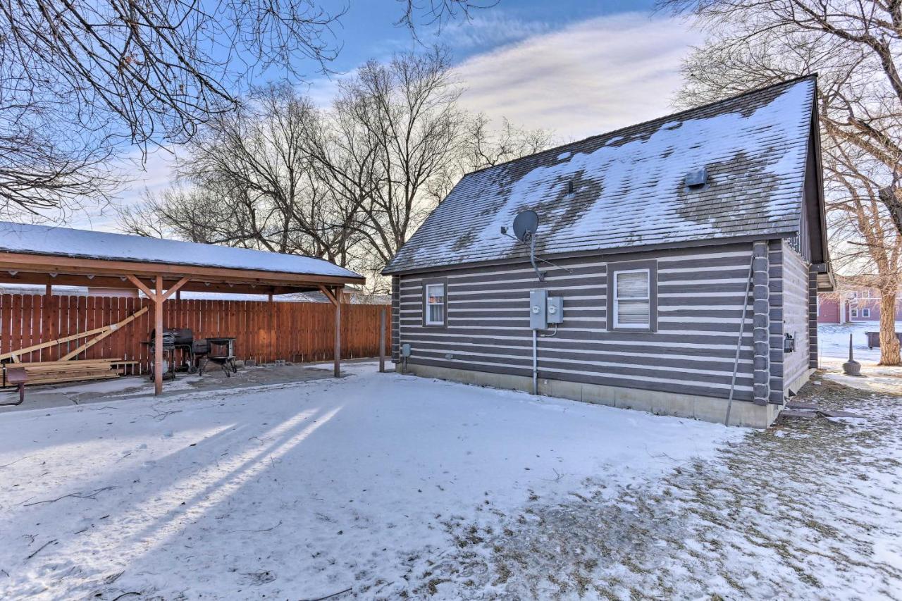 Maltese Ranch Cabin Near Medora Attractions! Villa ภายนอก รูปภาพ